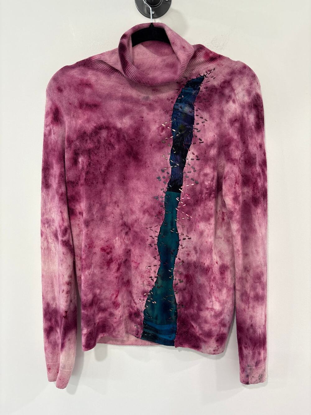 Galadriel Mattei Fuschia Cashmere Turtleneck Sweater Size S